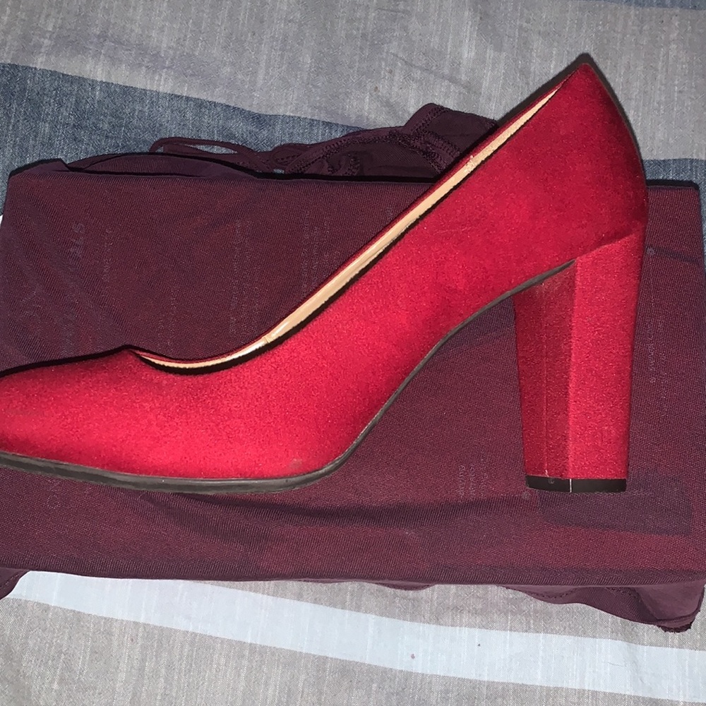 Merona heels - Picture 4 of 9